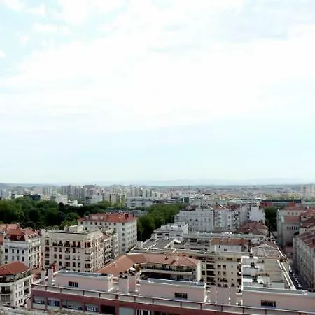 Apartment Tour Azalee