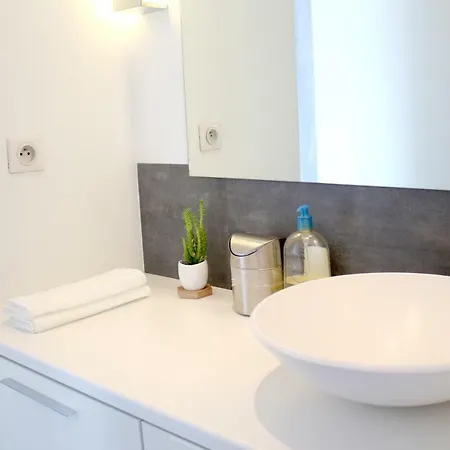 Apartment Tour Azalee Lyon