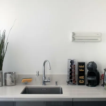 Tour Azalee Apartment *